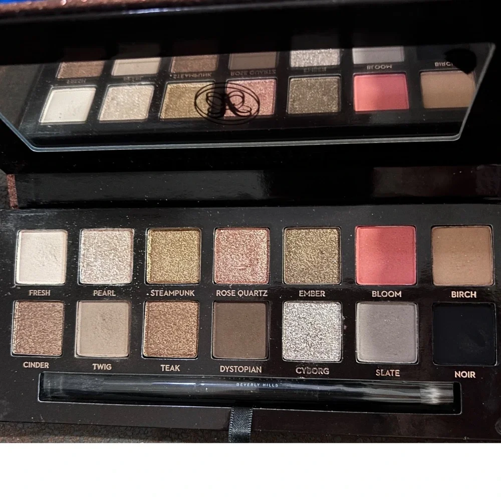 Anastasia Beverly Hills Sultry Palette with Double end brush new no Box